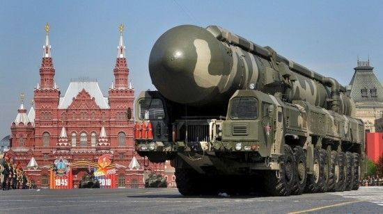 Tên lửa chiến lược Topol-M Nga
